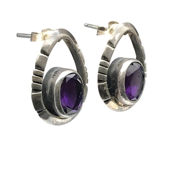 Vintage Sterling Silver and Amethyst Teardrop Stud Earrings, Estate Faceted Beze - Picture 3 of 13